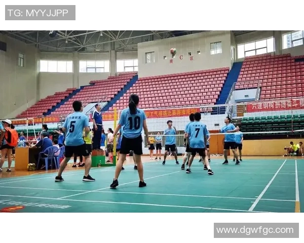 成都排球队的成长之路:一段关于坚持与团结的排球纪实故事 成都排球队的成长之路:一段关于坚持与团结的排球纪实故事