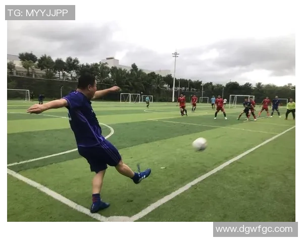 赛后分析：西安足球队与武汉足球队的比赛节奏与战术对比探讨