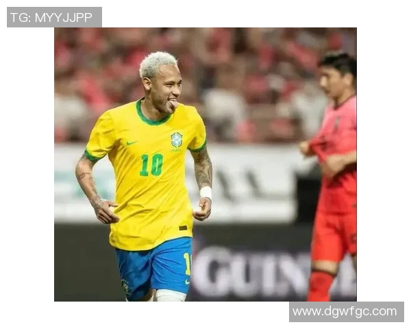 足球明星门多萨的传奇旅程与辉煌成就揭秘