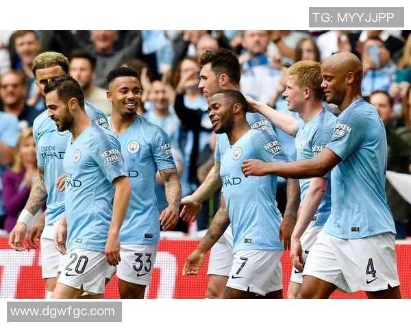 雷霆足球明星阵容全解析各位球员的实力与风采一览 雷霆足球明星阵容全解析各位球员的实力与风采一览