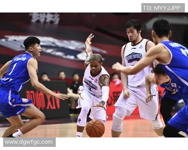 篮球纪实:记录南京篮球队的突破历程 篮球纪实:记录南京篮球队的突破历程