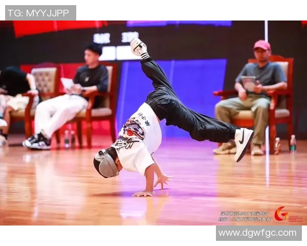 街舞战术：深圳街舞队的区域防守体系